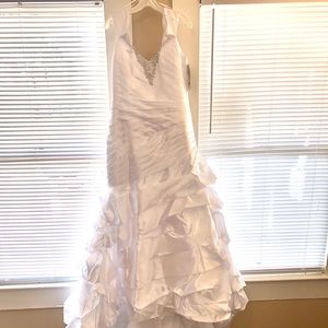 White wedding dress
